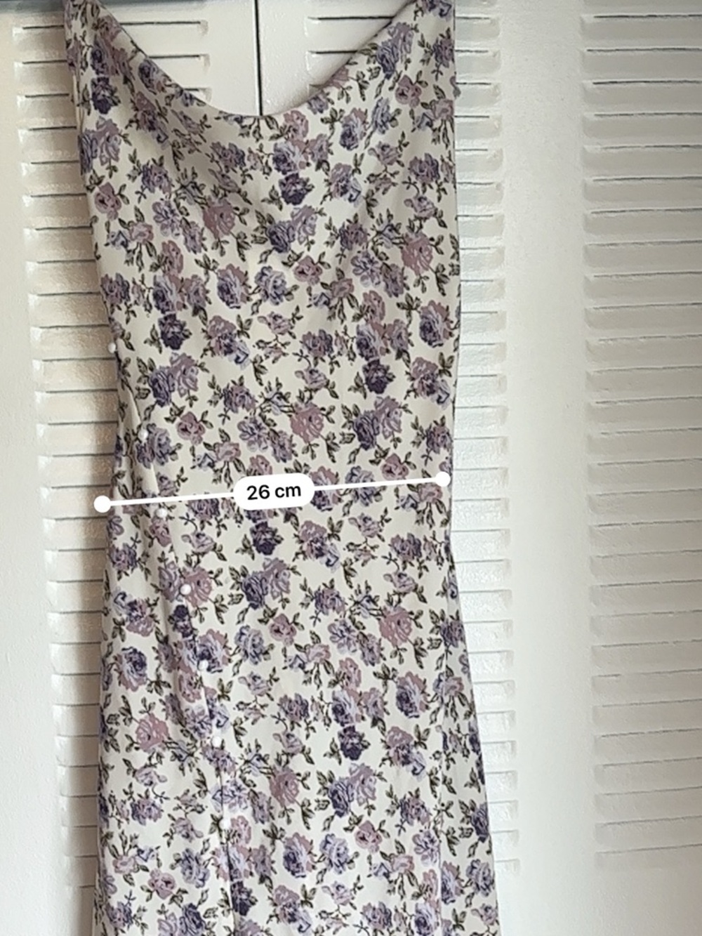Romantic Floral Midi Dress – Size S| Soft Lavender Print - Picture 8 of 9